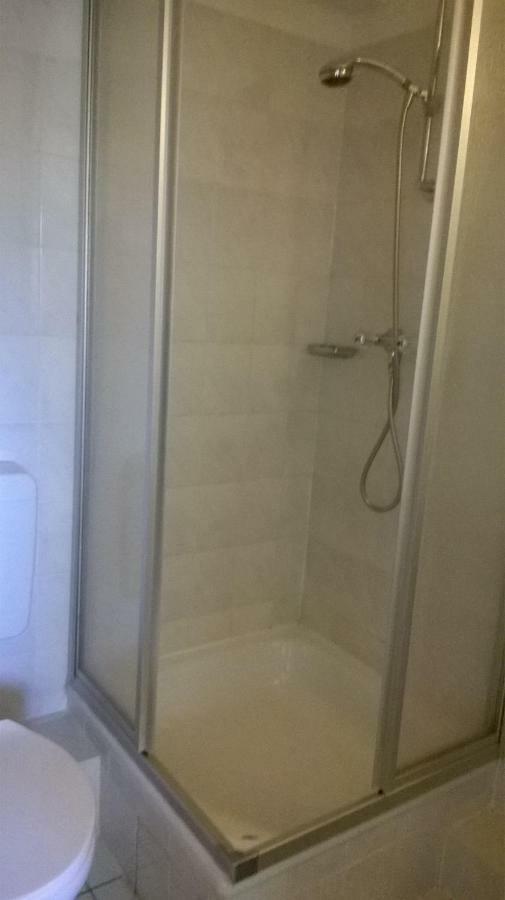 Rooming24, Kleine Pension Lubeck Exterior photo